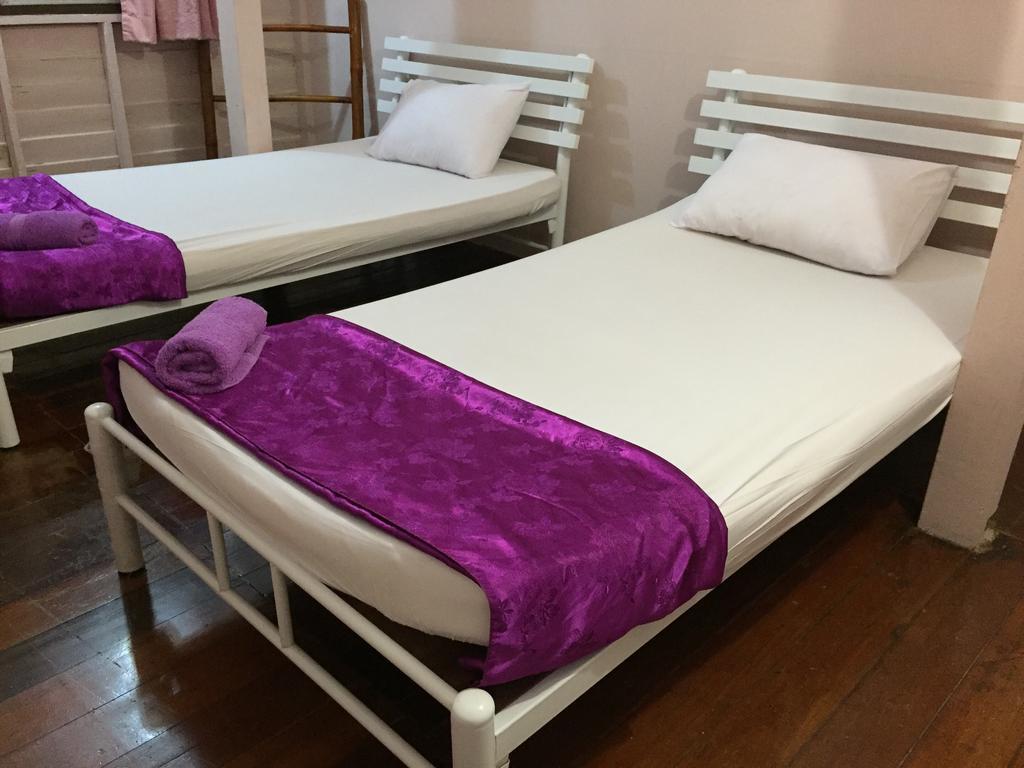 Ricos Honey Place Guesthouse Bangkok Exterior foto