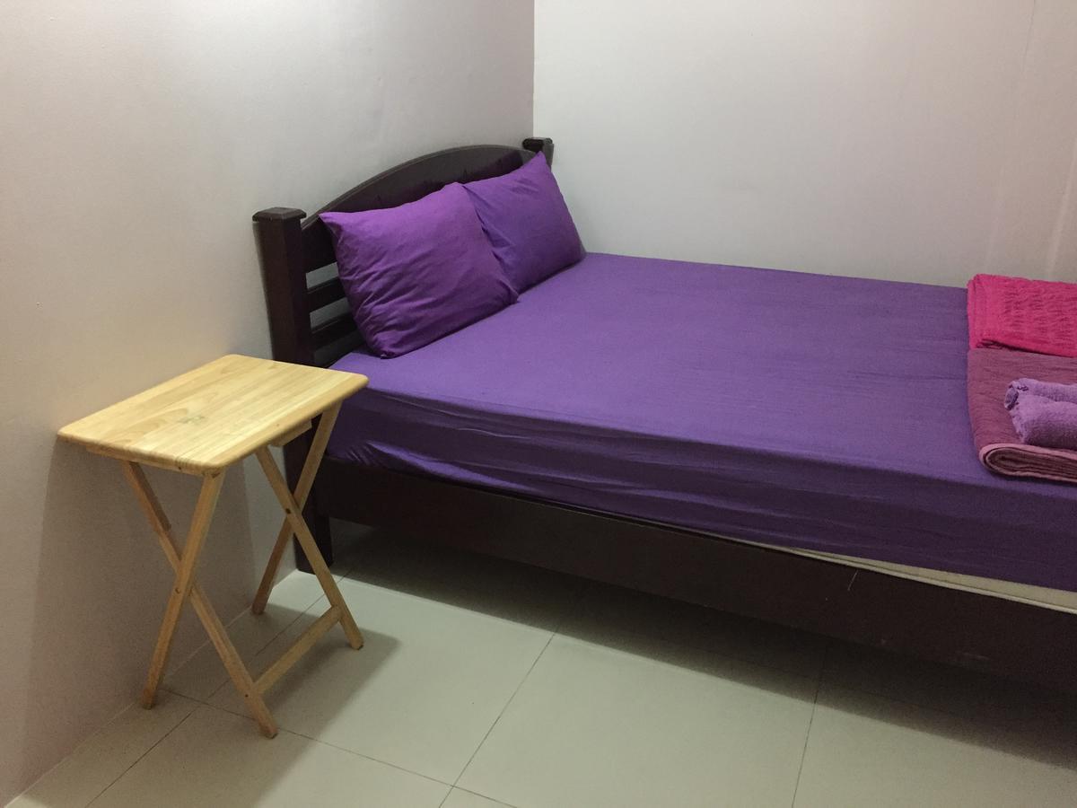 Ricos Honey Place Guesthouse Bangkok Exterior foto